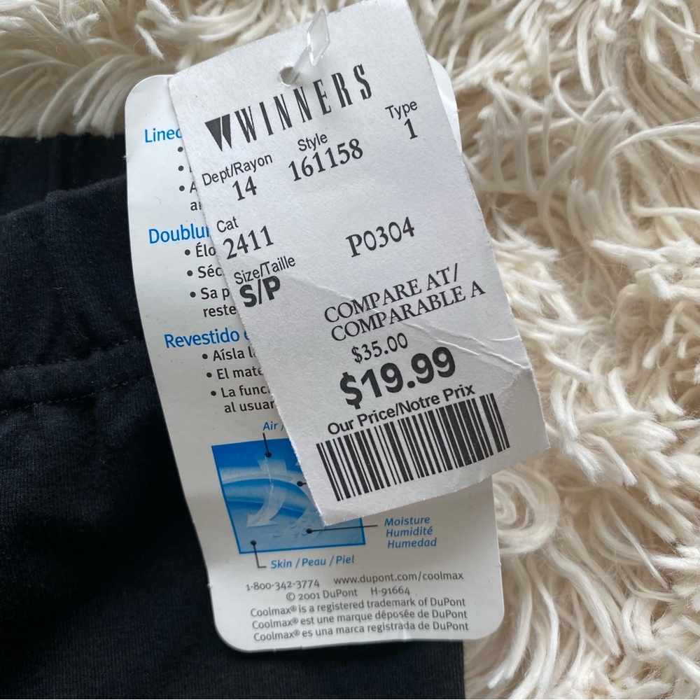 NWT Reebok Biker Shorts - Picture 4 of 4